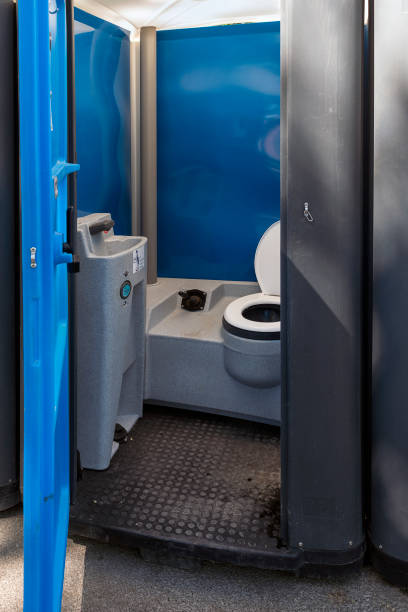 Best Portable toilet rental cost  in Denison, IA